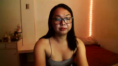 Snapshot of trishakera chatting on 11, 3, 2025 trisha online show from 11, 3, 2025