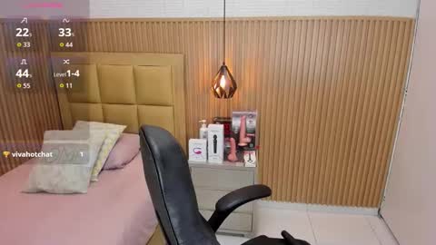  T R I X I E online show from 24, 2, 2026