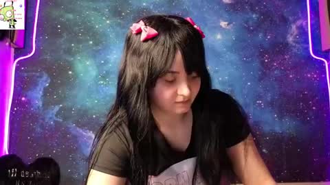 trixiedoescamcam online show from 1, 4, 2026