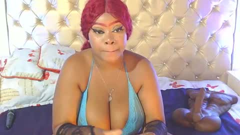 Snapshot of trixiemar chatting on 16, 10, 2025 TrixieMar online show from 16, 10, 2025