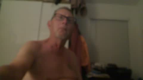Snapshot of troffer1020 chatting on 28, 2, 2025 Troffer online show from 28, 2, 2025