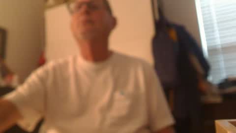 Snapshot of troffer1020 chatting on 16, 9, 2025 Troffer online show from 16, 9, 2025