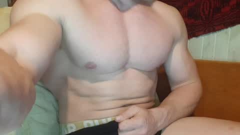 Troncq online show from 28, 12, 2024