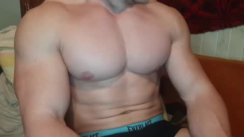 Troncq online show from 13, 2, 2025