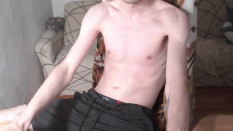 Snapshot of trone41 chatting on 13, 4, 2026 I POST MY FUCKING VIDEOS AND PICS online show from 13, 4, 2026