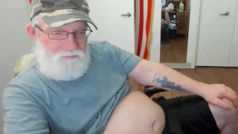 Snapshot of troy49 chatting on 28, 3, 2026 troy49 online show from 28, 3, 2026