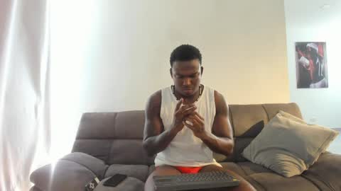 Snapshot of troykhalil chatting on 1, 6, 2026 Troy Khalil online show from 1, 6, 2026