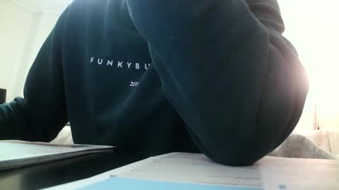 truble_again online show from 7, 4, 2026