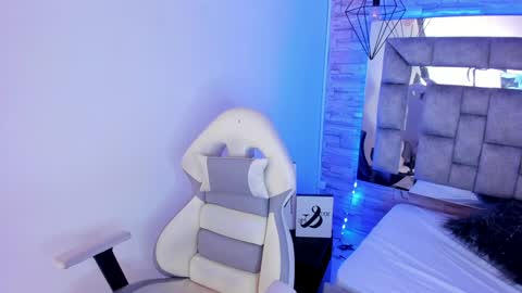   online show from 3, 12, 2024