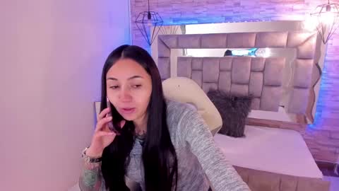   online show from 10, 12, 2024