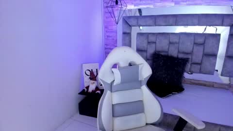   online show from 28, 12, 2024