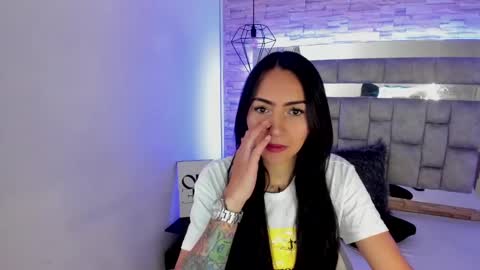   online show from 14, 1, 2025