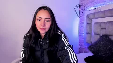   online show from 20, 1, 2025