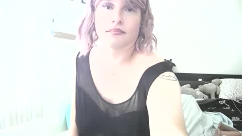 Snapshot of ts_vixen_69 chatting on 27, 2, 2025 Alice online show from 27, 2, 2025