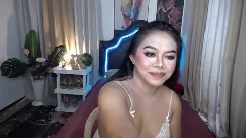 tsamandaxxx online show from 4, 2, 2025