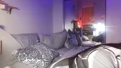 Amber White online show from 10, 9, 2025