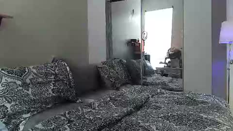 Amber White online show from 15, 9, 2025