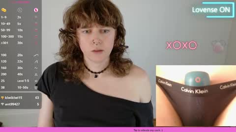 Ellie Ryder online show from 25, 4, 2026