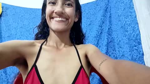 Snapshot of tsmilingg chatting on 1, 6, 2026 Dulce online show from 1, 6, 2026