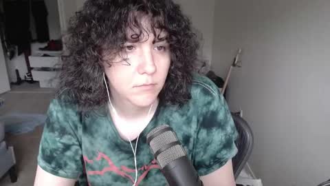 Snapshot of tspeach chatting on 23, 5, 2026 Stephanie Peach online show from 23, 5, 2026