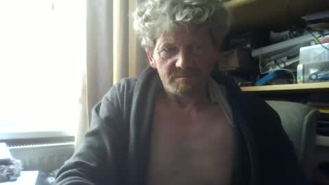 Snapshot of ttb2769 chatting on 17, 5, 2026 ttb2769 online show from 17, 5, 2026