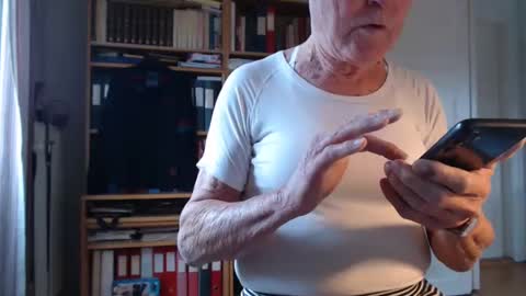 FINN but call me NANNA online show from 12, 2, 2025