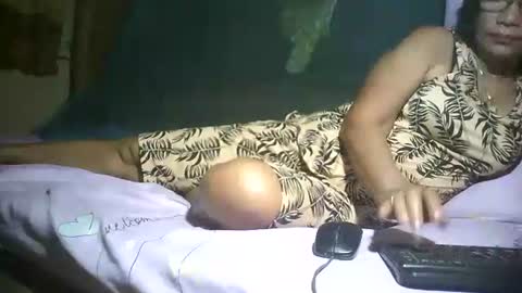 Snapshot of tuchmegently chatting on 11, 1, 2025 Mae online show from 11, 1, 2025