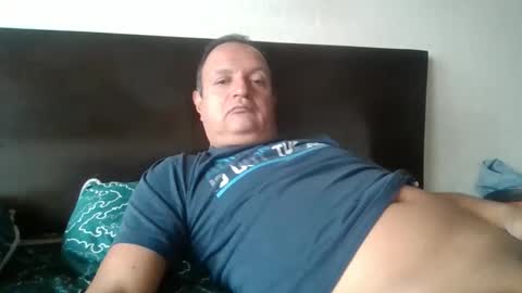Snapshot of tuserasmia chatting on 12, 5, 2026 Mario Ramirez online show from 12, 5, 2026