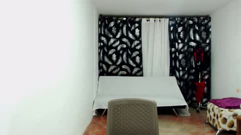 Snapshot of tuti_sex chatting on 3, 1, 2025 tuti online show from 3, 1, 2025
