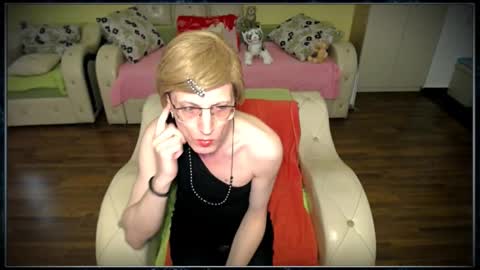 Snapshot of tvclementine chatting on 25, 2, 2025 Clementine online show from 25, 2, 2025