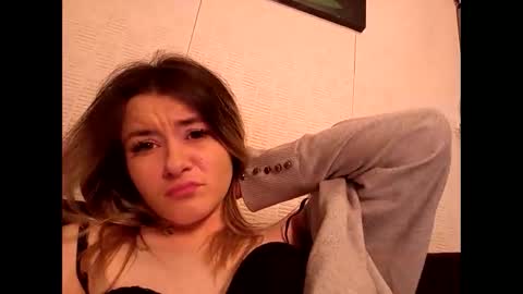 twice my age online show from 22, 3, 2026