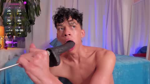 Snapshot of twink_lion chatting on 30, 1, 2025 Lion online show from 30, 1, 2025