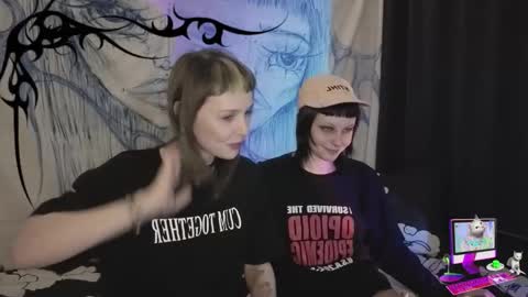 Snapshot of twins_terror chatting on 18, 1, 2026 Sin and Skin online show from 18, 1, 2026