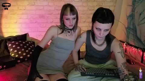 Snapshot of twins_terror chatting on 3, 2, 2026 Sin and Skin online show from 3, 2, 2026