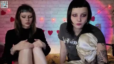 Snapshot of twins_terror chatting on 16, 2, 2026 Sin and Skin online show from 16, 2, 2026