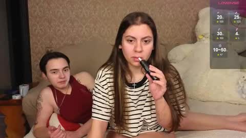 Welcome guys We Lili and Vic  PVT open online show from 16, 10, 2025