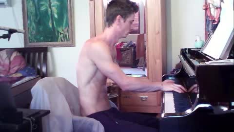 TobeBritta online show from 17, 12, 2024