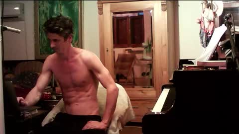 TobeBritta online show from 7, 2, 2025