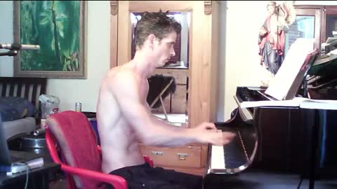 TobeBritta online show from 27, 2, 2025