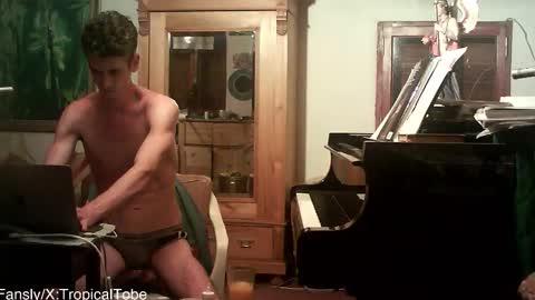 TobeBritta online show from 10, 2, 2026