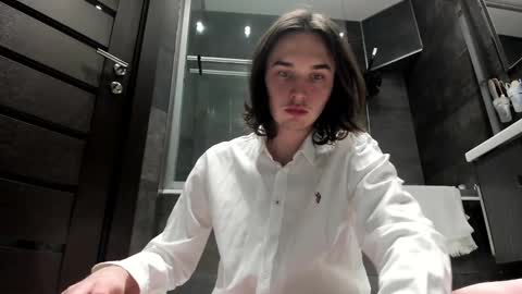 Snapshot of tyler__johnson chatting on 5, 1, 2025 Tyler johnson online show from 5, 1, 2025