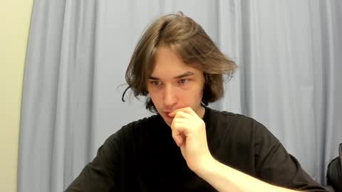 Snapshot of tyler__johnson chatting on 1, 2, 2025 Tyler johnson online show from 1, 2, 2025