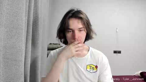 Snapshot of tyler__johnson chatting on 5, 2, 2025 Tyler johnson online show from 5, 2, 2025