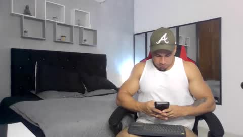 tyler_hank1 online show from 30, 10, 2025