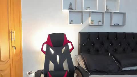 tyler_hank1 online show from 17, 3, 2026