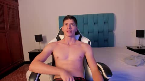 Tyler online show from 25, 9, 2025