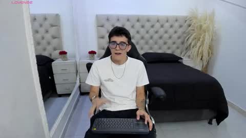 Tyler online show from 29, 3, 2026