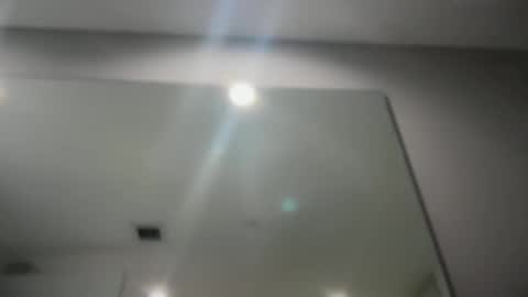 Tyleruzi online show from 18, 4, 2026