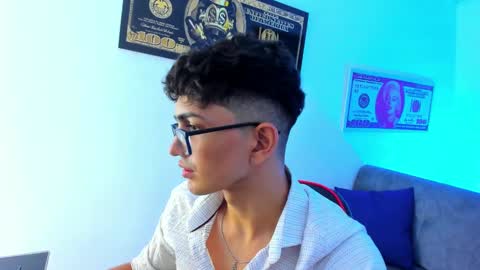   online show from 31, 12, 2024