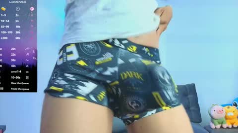   online show from 21, 10, 2025